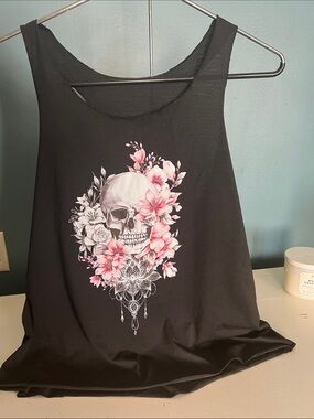 Black Floral Skull Graphic Tank Top - Women